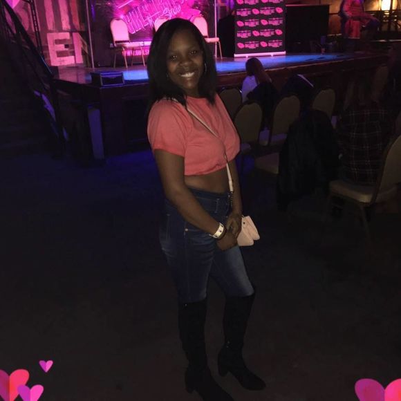 Meet your Posher, Ieishia - Picture 1 of 1